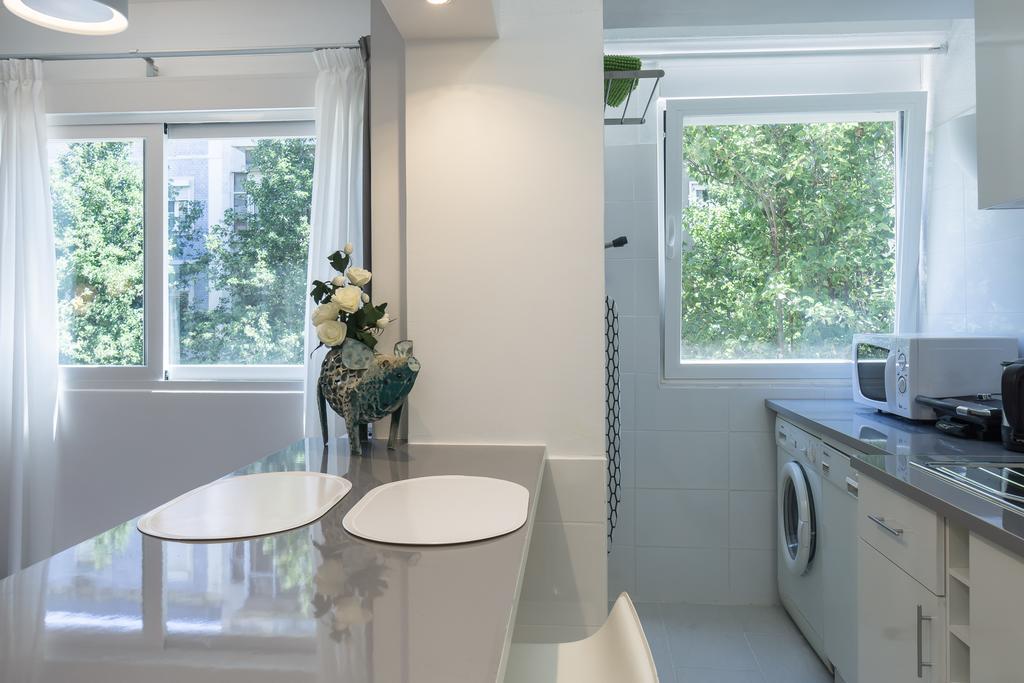 Lovely & Modern In The Center Lisbon Bagian luar foto